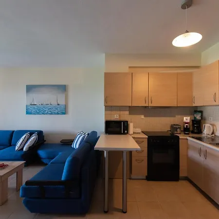 Ariadni -villas- Luxury בית כפרי קריופיגי