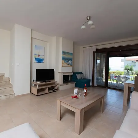 Ariadni -villas- Luxury Country house Kriopigi
